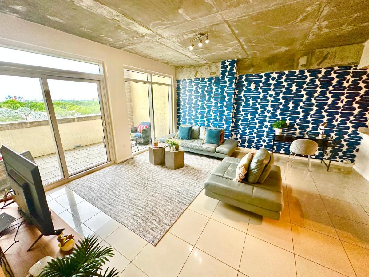 Amazing Midblock Miami 2 Bedrm Loft With Free Parking Aparthotel Εξωτερικό φωτογραφία